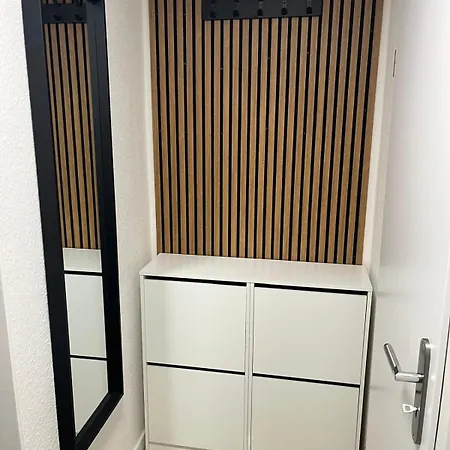 2 In Zuffenhausen *
